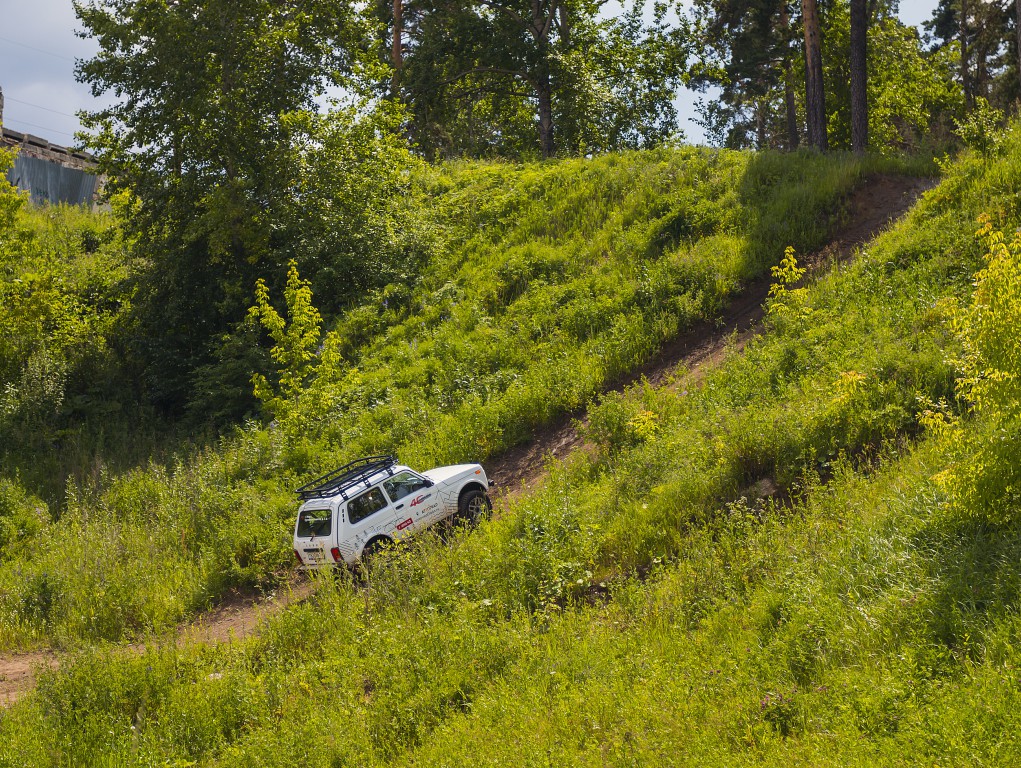 Юбилей легендарного внедорожника LADA 4x4 в АвтоРеале
